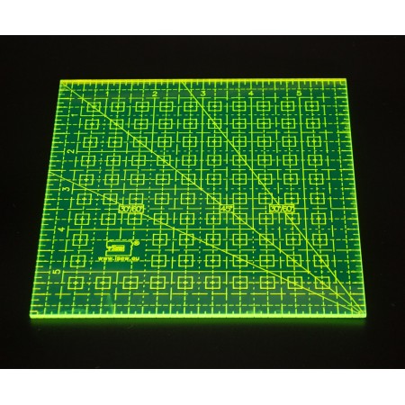 Patchworkové pravítko - 6x6 palců