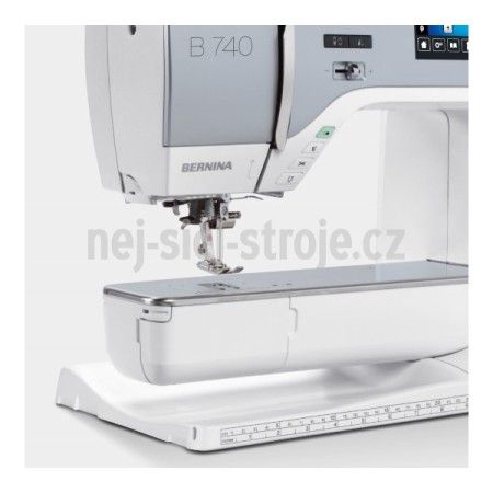 Šicí stroj Bernina 740