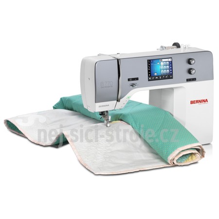 Šicí a vyšívací stroj Bernina 770 QE