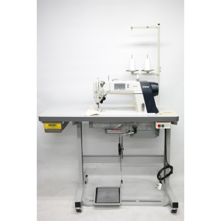 Průmyslový šicí stroj Brother NEXIO S-7300A-903 Standard