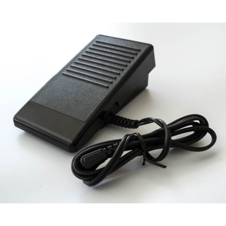 Příslušenství Brother - pedál pro starší elektronické stroje