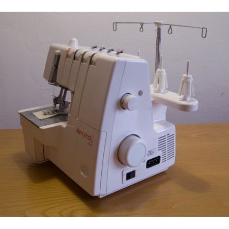 Merrylock MK 3040 - krycia zámka